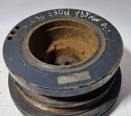 BMW 3 E46 Crankshaft pulley