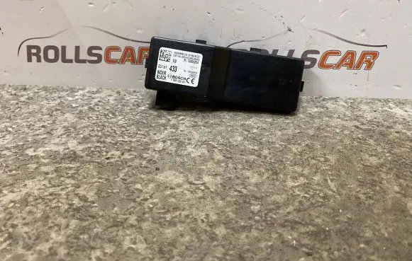 Antenna control unit