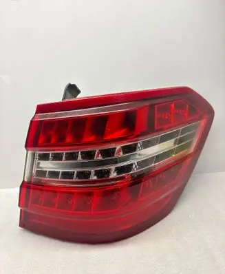 Mercedes-Benz E W212 Rear/tail lights A2128204064