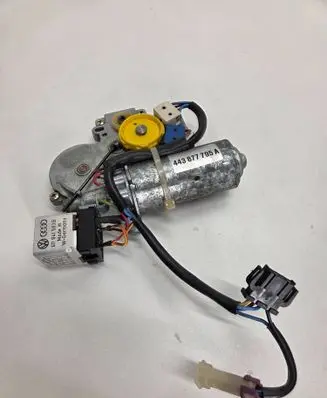 Audi 100 200 5000 C3 Sunroof motor/actuator 443877795A