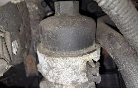Ford S-MAX Oil filter cover 