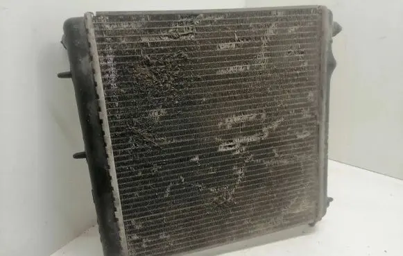 Peugeot 206 CC Coolant radiator