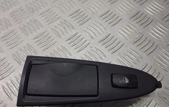 Fiat Croma Electric window control switch C723