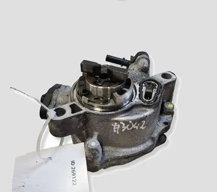 Volvo V40 Vacuum pump 9804021880