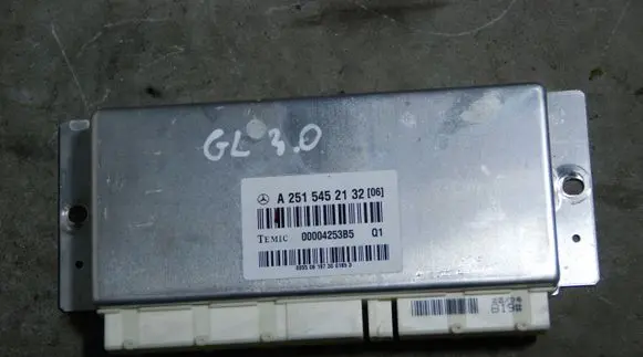 Mercedes-Benz S W222 Air suspension control unit module (rear) GL164