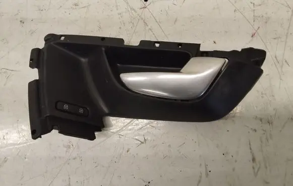 Volvo XC60 Front door interior handle 39857005