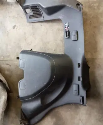 Mitsubishi Outlander Other trunk/boot trim element 7230A299XA