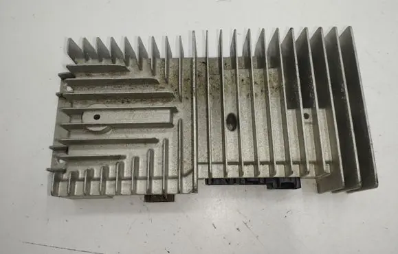 Mazda CX-7 Sound amplifier EH4466920