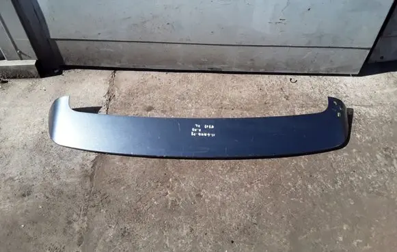 Mitsubishi Grandis Tailgate/trunk spoiler 