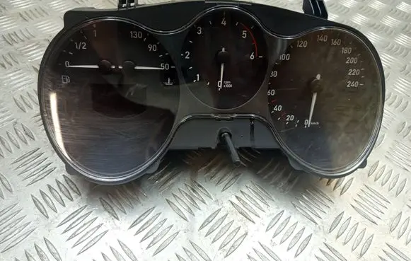 Speedometer (instrument cluster)