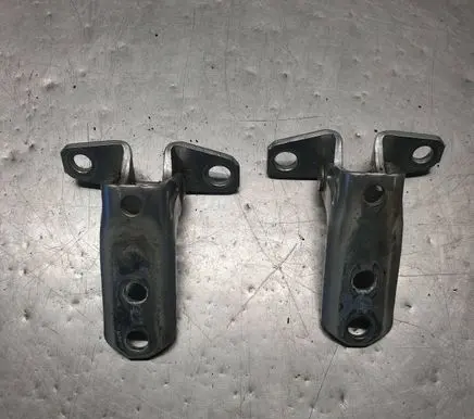 Front door hinge set