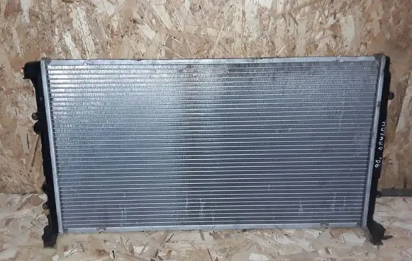 Renault Master II Coolant radiator