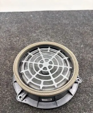 Audi A7 S7 4G Rear door speaker 4G1035411 290611 EAS17PL23A