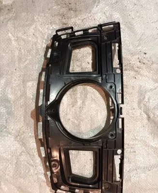 BMW 3 E92 E93 Dash center speaker frame 7123751