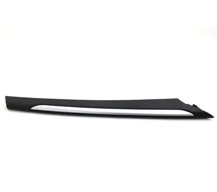 Front bumper splitter molding