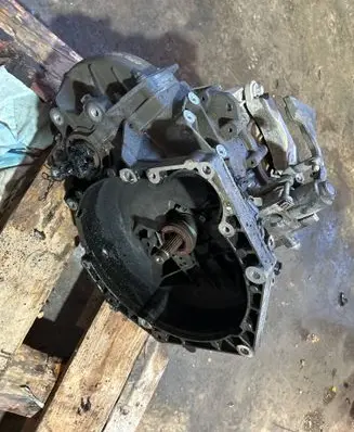 Opel Zafira B Manual 6 speed gearbox 24459782