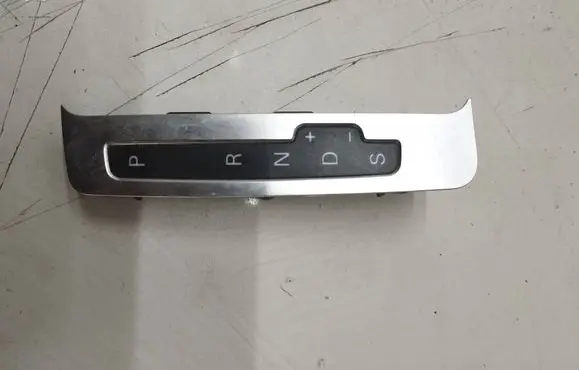 Audi A6 S6 C6 4F Gear shift selector indicator 4F1713463D 439275070725