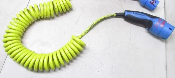 Mercedes-Benz C W205 Electric car charging cable A0005832198