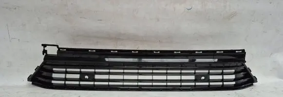 Volkswagen Atlas Front bumper lower grill 3CN853677