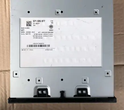 Volkswagen Tiguan Navigation unit CD/DVD player 571035877