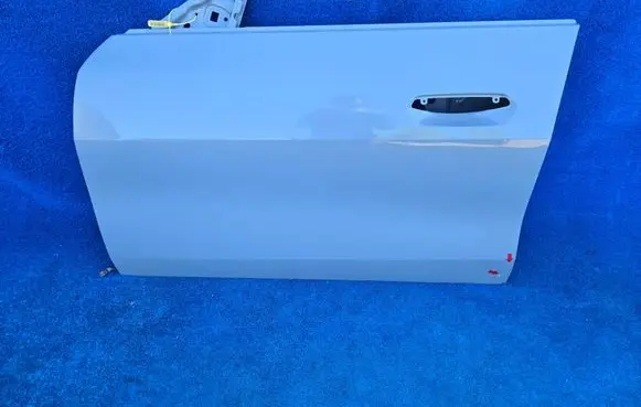 BMW 4 G22 G23 G24 G26 Front door 9625095