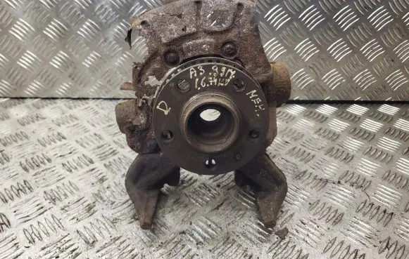 Audi A3 S3 8L Front wheel hub