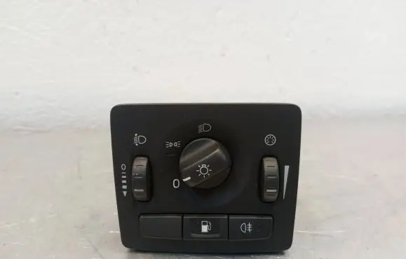 Volvo V50 Light switch 30739298