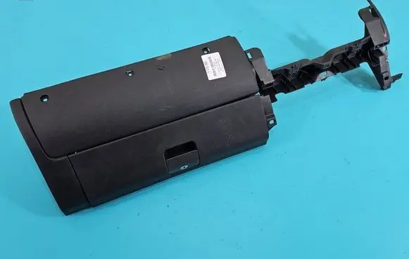 Volkswagen Polo III 6N 6N2 6NF Glove box 6N1857103B IMPRK1510325