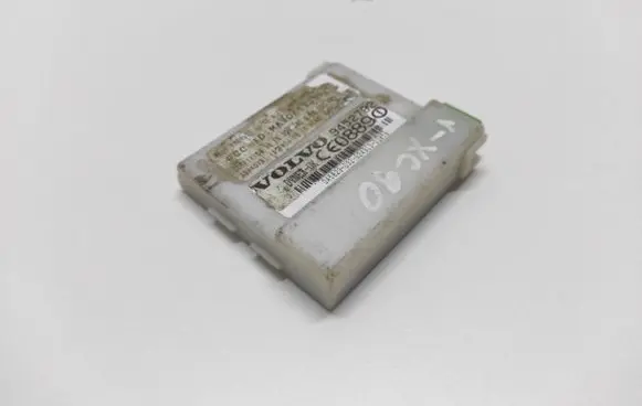 Volvo XC90 Alarm control unit/module 9452782