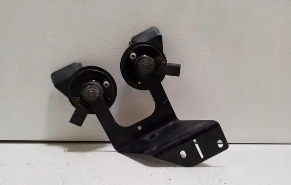 Audi A6 S6 C6 4F Horn signal 4F0951229 4F0951221 4F0951223