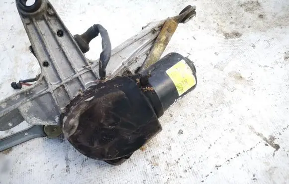 Renault Laguna I Wiper motor