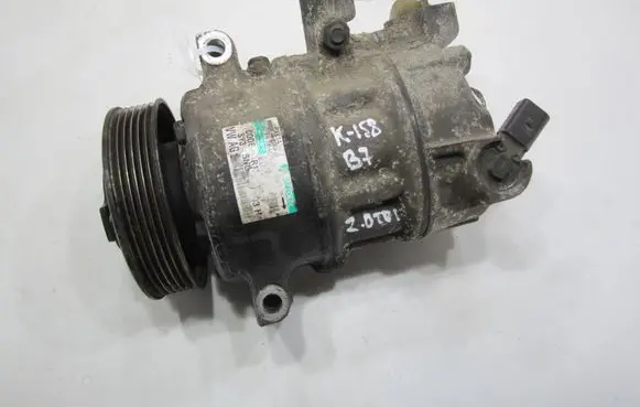 Volkswagen PASSAT B7 Air conditioning (A/C) compressor (pump) 5N0820803H