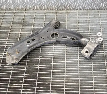 Volkswagen PASSAT B7 Front lower control arm/wishbone 5N0407152
