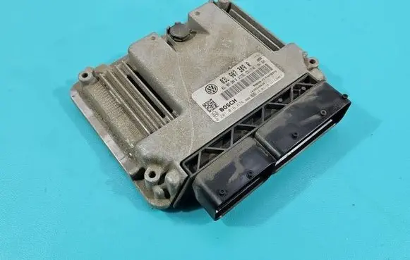 Volkswagen Touran I Engine control unit/module ECU 03L907309R IMPRK1579027