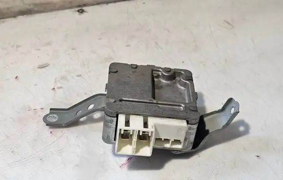 Toyota Yaris Power steering control unit/module 896500D030