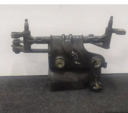 Volkswagen Fox Front wiper linkage and motor F006B20070