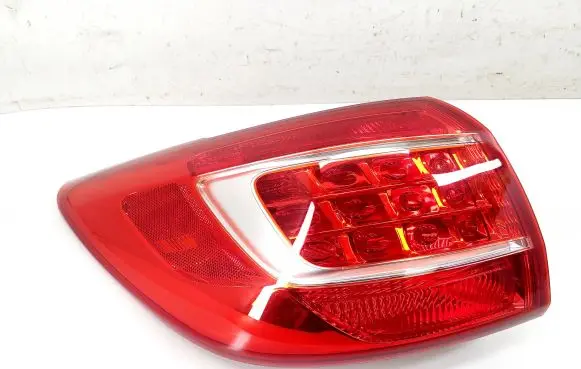 KIA Sportage Rear/tail lights 924013W0