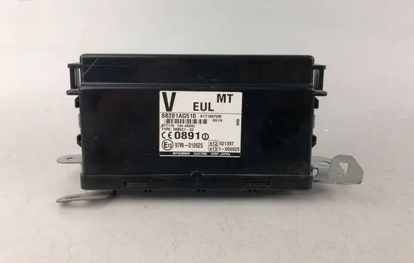 Subaru Legacy Alarm control unit/module 88281AG510
