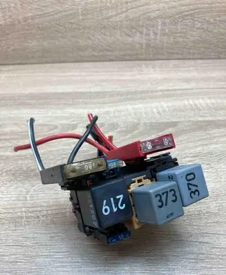 Audi A4 S4 B5 8D Fuse box set 8D0937503C 8D0951253A