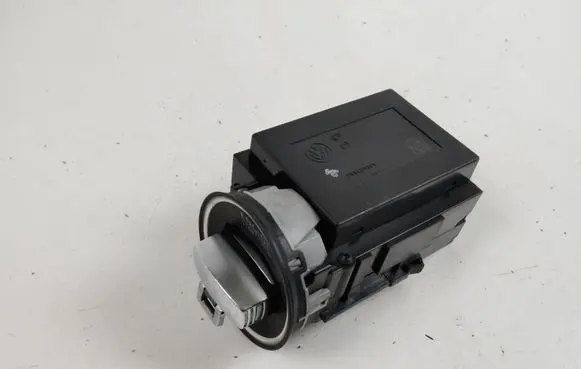 Volkswagen PASSAT B7 Ignition lock 3C0905843T