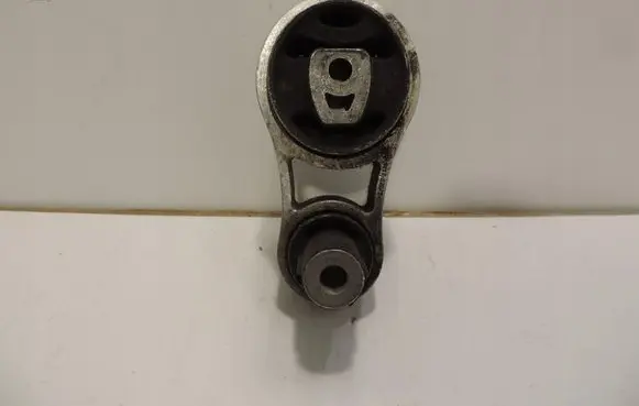 Ford Ecosport Engine mount vacuum valve C1B16P092BB