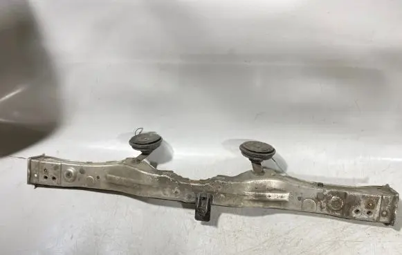 Top upper radiator support slam panel