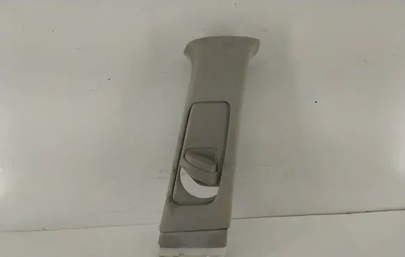 Toyota Avensis T250 (B) pillar trim (top) 7313505010 MP541636