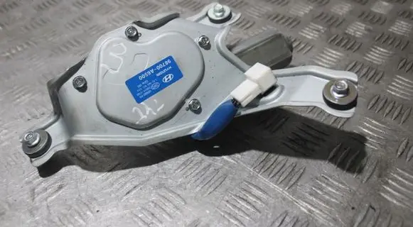 Hyundai i30 Rear window wiper motor 98700A6500