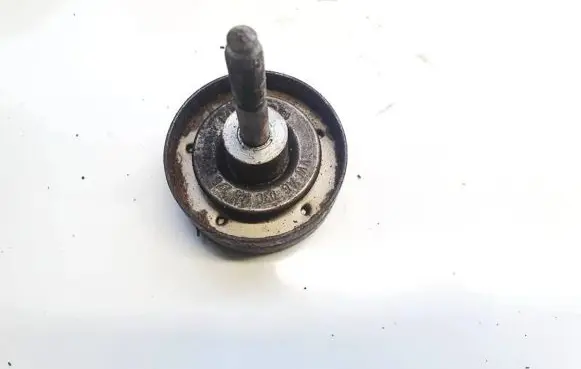 Volkswagen Golf V Belt tensioner pulley 03c145276b 000470000