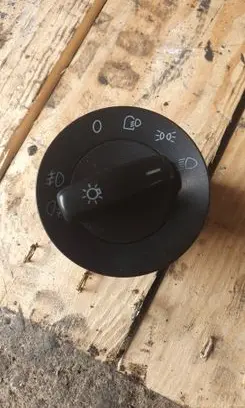 Light switch