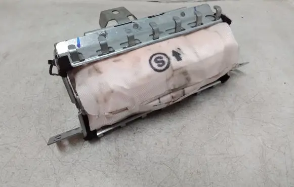 Nissan Note (E11) Passenger airbag 305970630 1150486 A8102S