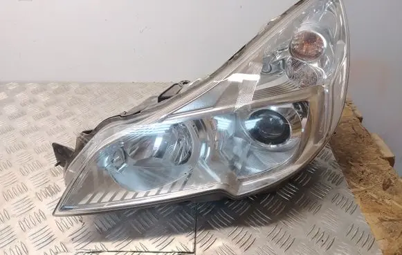 Subaru Legacy Headlight/headlamp 10020064