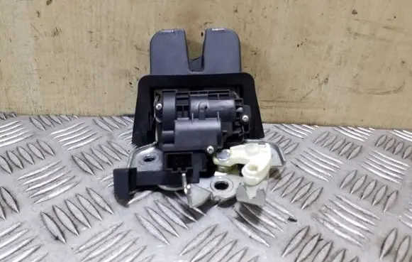 Audi Q5 SQ5 Tailgate/trunk/boot lock/catch/latch 8R0827520C 8K9827505