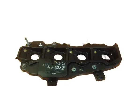 Volvo S60 Rocker cam cover BM5G12257EA ZAWOROW